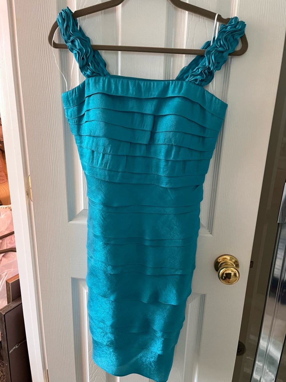 Sangria Sz 4P Turquoise Ruffle Strap Sheath Dress